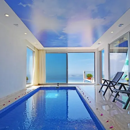 Avon Villa *